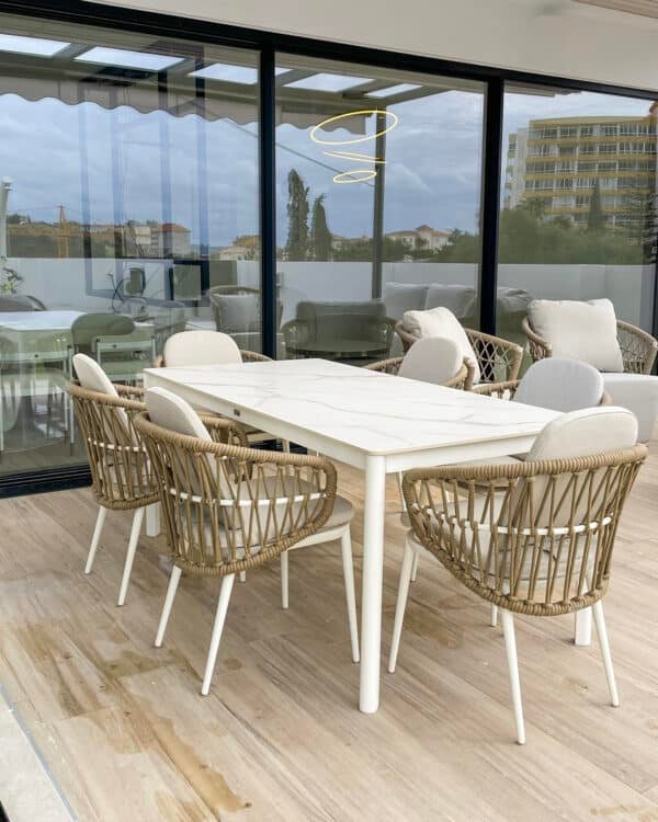 Outdoor dining chair with white aluminum and rope - Image 6